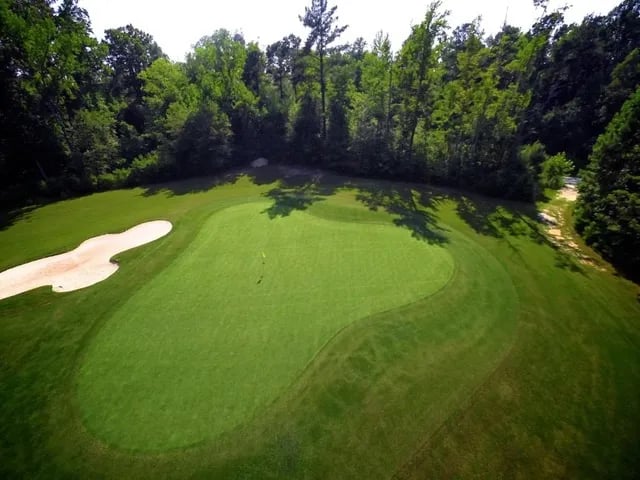 Stop the Car and Enjoy a Round at Belmont Lake