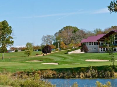 불런은 페어웨이에서 멋진 전망을 제공합니다.