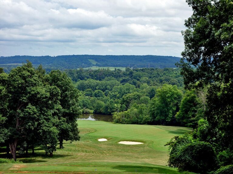 4th hole at Virtues Golf Club
